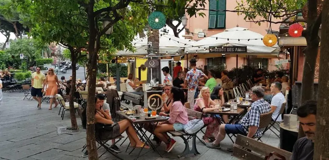 Cristina Home Centralissimo Citra , 008055-Lt-1538 Sanremo 0*,  Italy